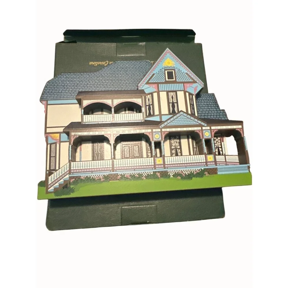 Sheilas Wooden Collectible House 